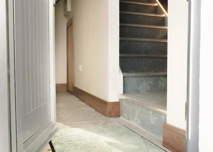 The Village شقة *